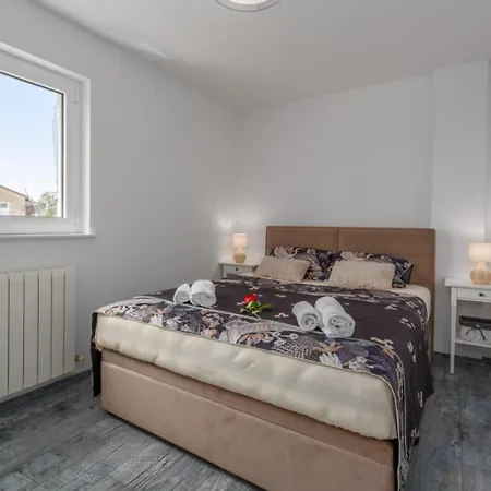 Apartman David Porec