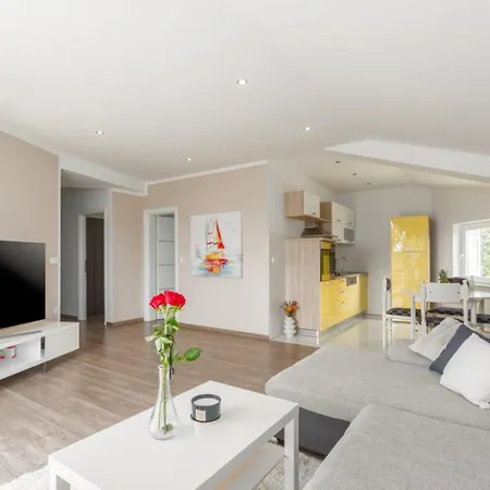 Apartment David Porec