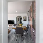 David Apartment *